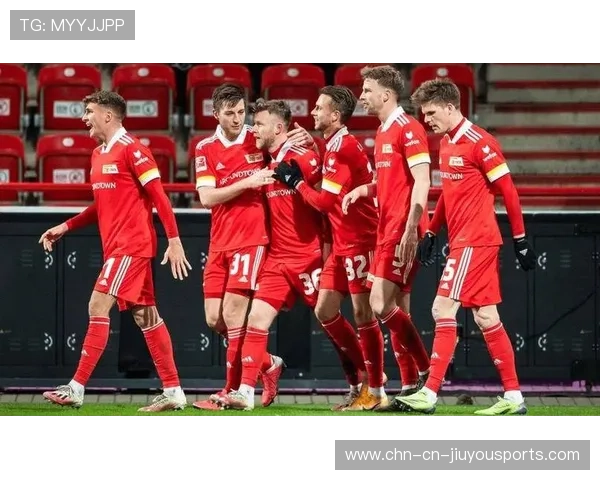 德甲中下游球队通过青年才俊崛起脱颖而出，德甲几支球队降级