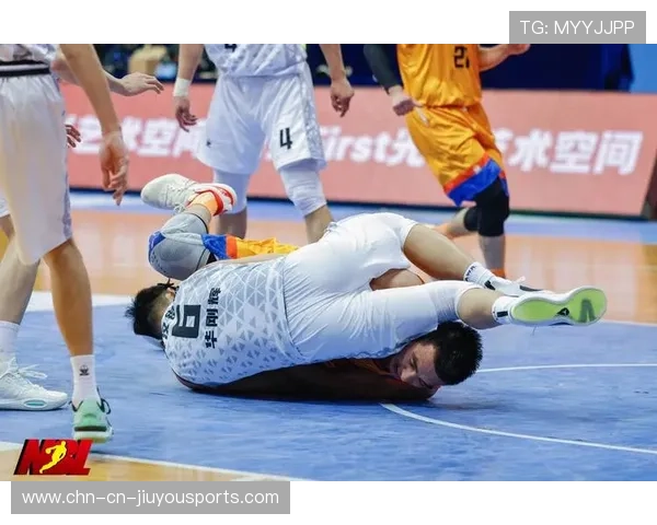 湖人队整装待发，挑战季后赛目标，2021至2022赛季湖人队阵容